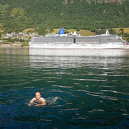 Nesset Fjordcamping