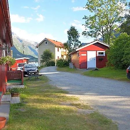 Nesset Fjordcamping *