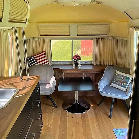 Nesset Fjordcamping היילה